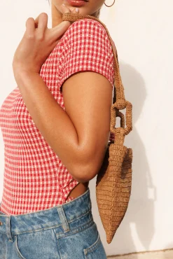 Body À l'ombre des oliviers