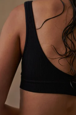 Brassière Nouveau monde