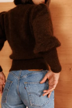 Pull Voyage immobile